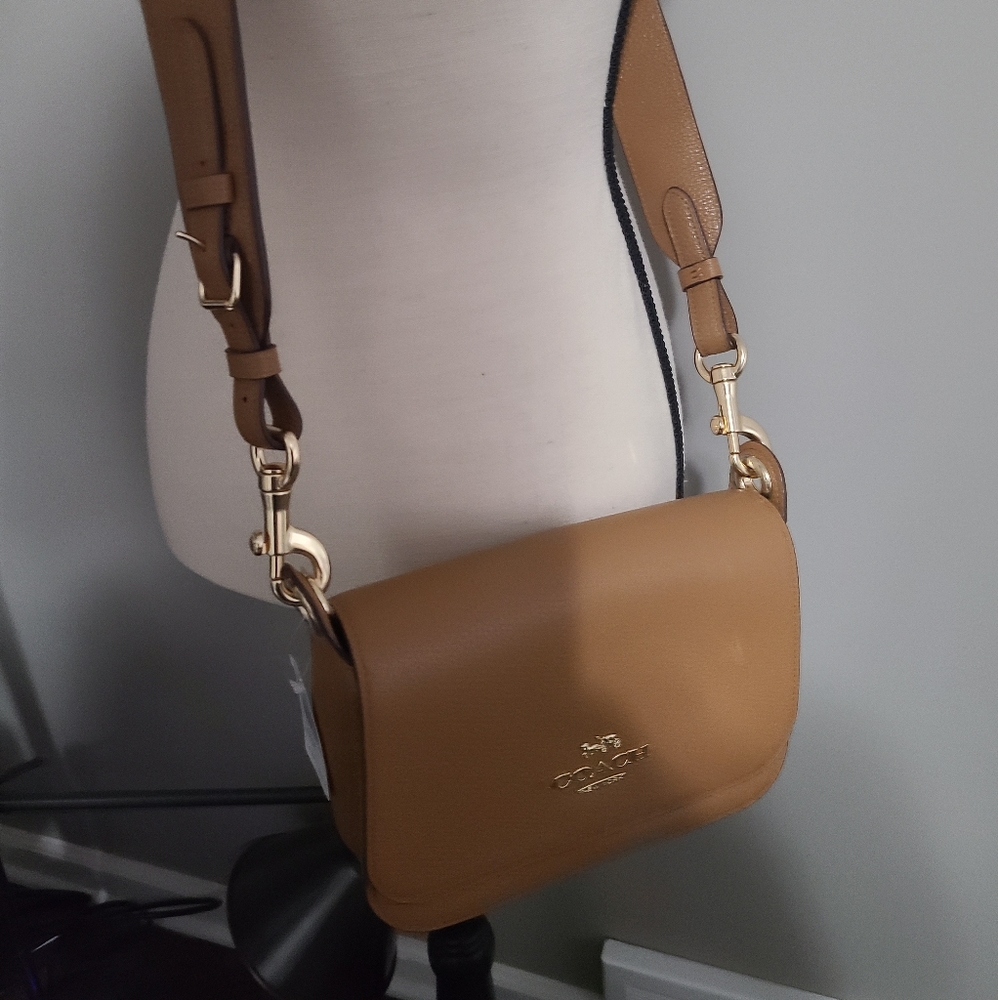 COACH small Jess Messenger camera bag style-NWT